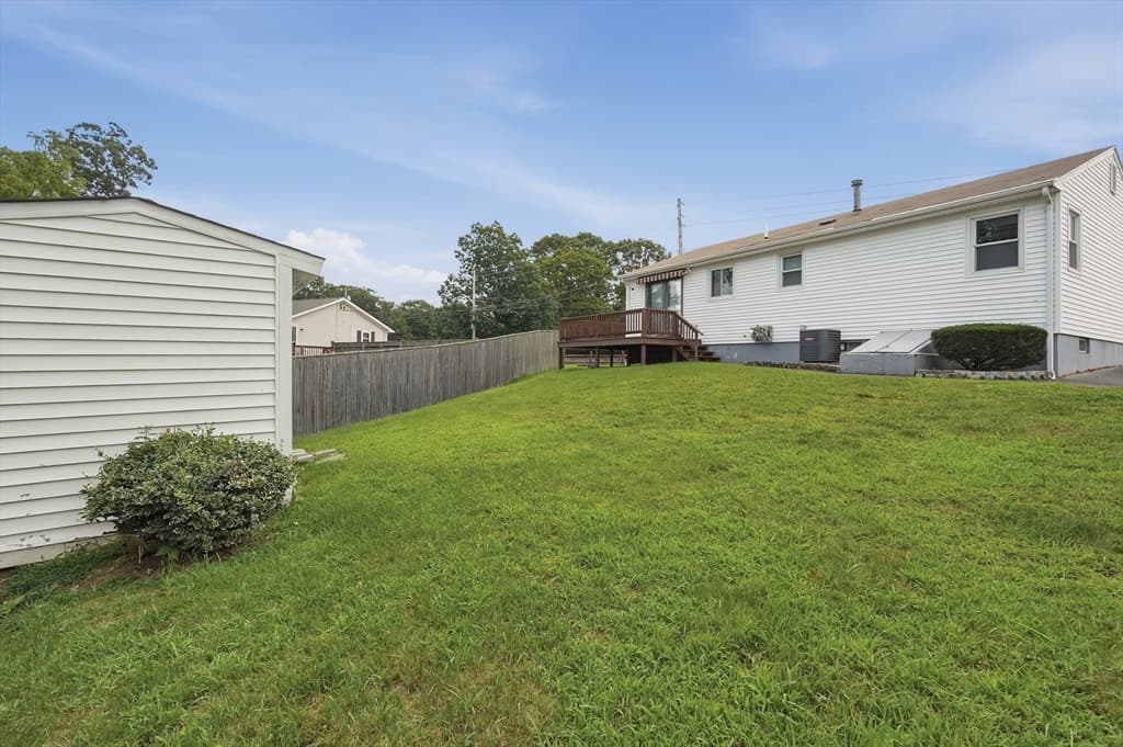 1966 Highland Ave, Fall River MA 02720 photo 33