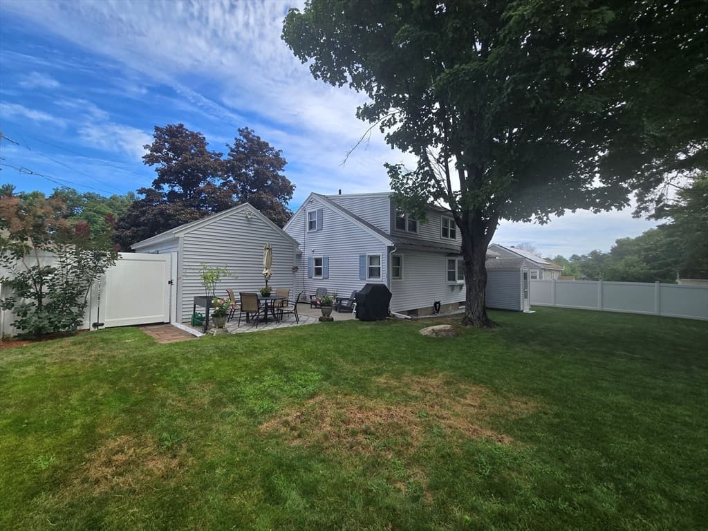 14 Ridgewood Circle, Lawrence MA 01843 photo 6