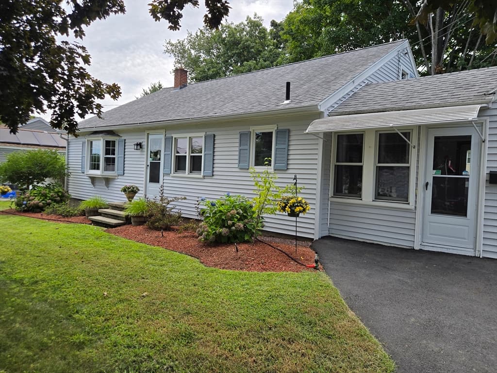 14 Ridgewood Circle, Lawrence MA 01843 photo 3