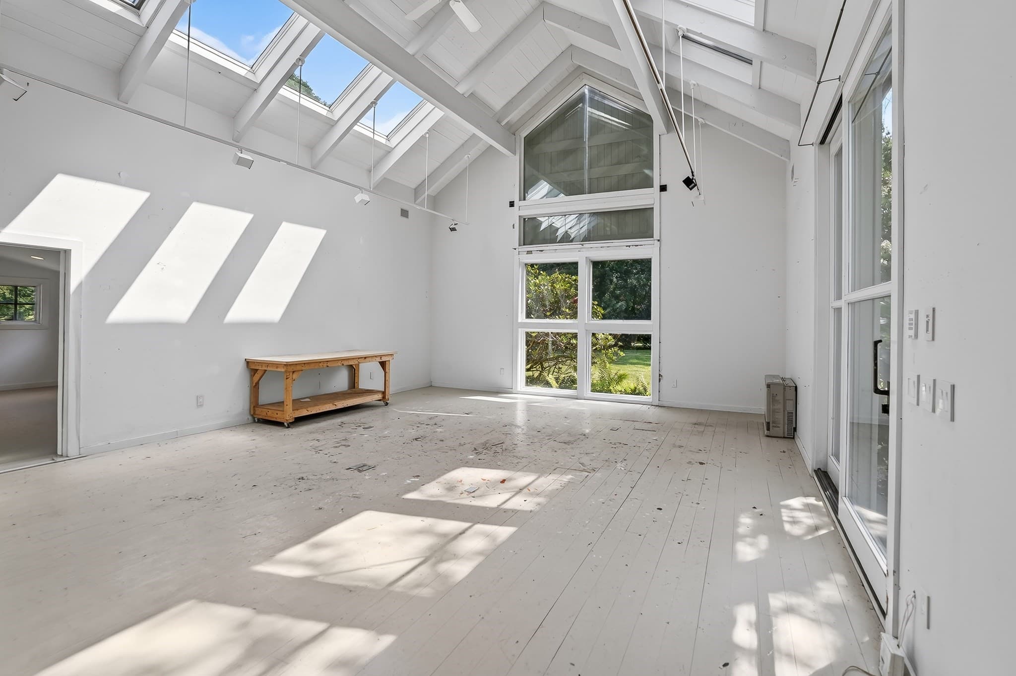 Single Family Residence at 99 Oak Lane, West Tisbury MA 02575, photo 22 of 31