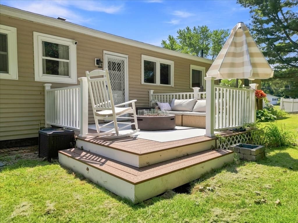 36 Regal St, Holliston MA 01746 photo 23