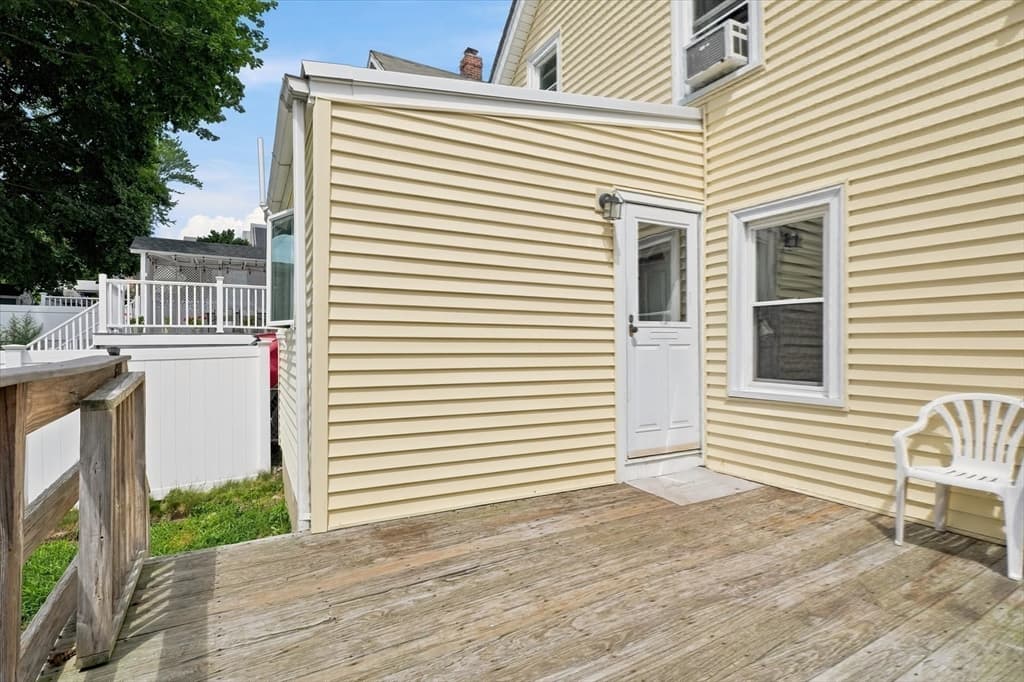 32 Villa Ave, Everett MA 02149 photo 31