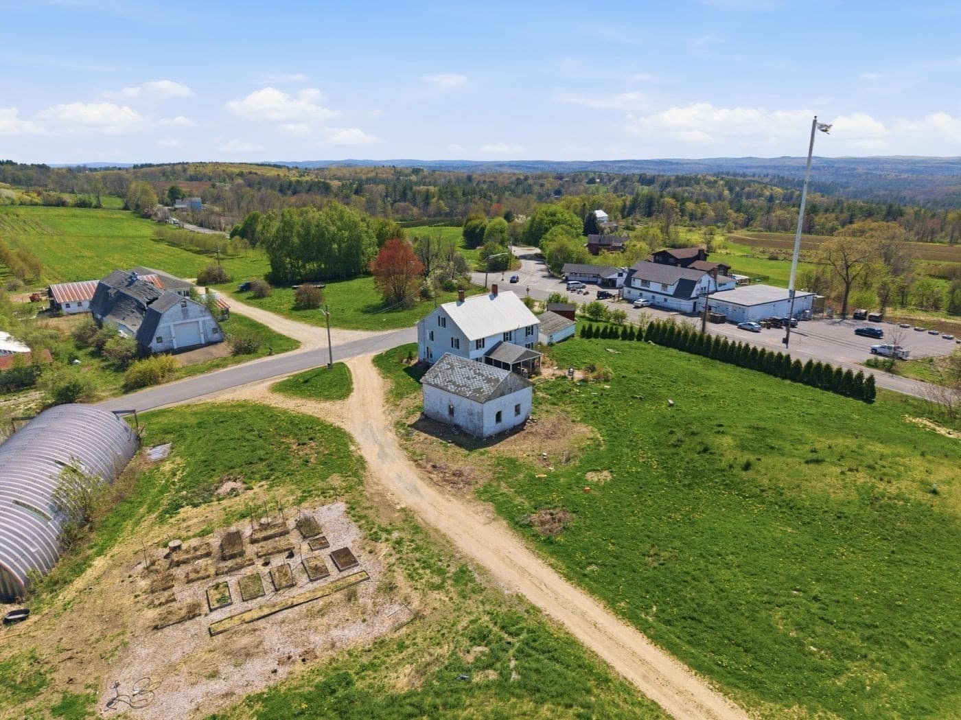 Farm at 3 6 Schoolhouse Road, Charlton MA 01507, photo 26 of 36