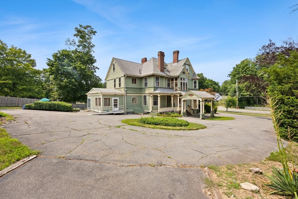 236 Winthrop St, Taunton MA 02780 photo 34