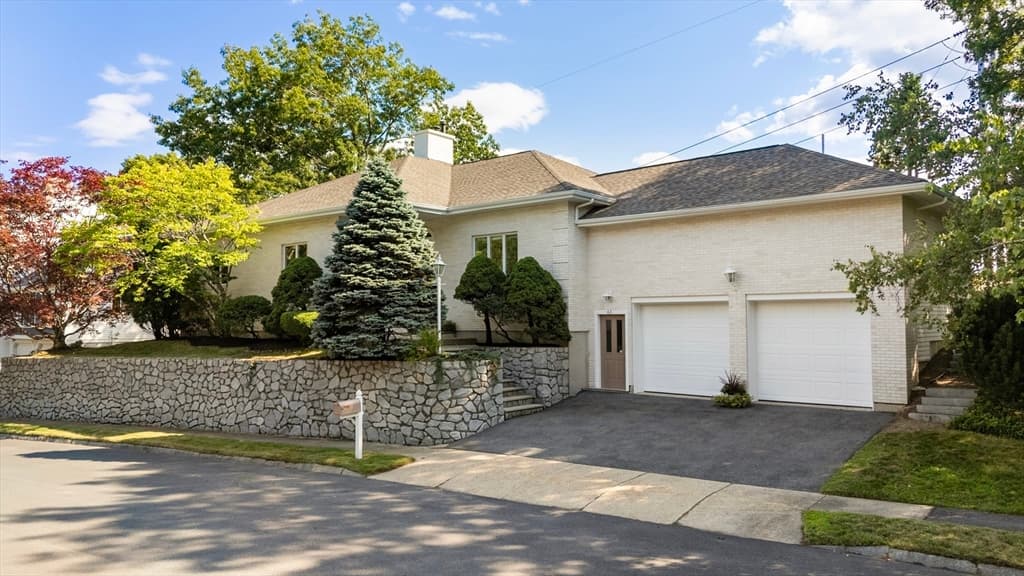 66 Nells Pond Road, Lynn MA 01904 photo 2