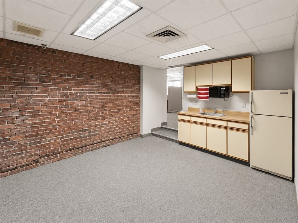 Seven Henry Street, Worcester MA 01604 photo 20