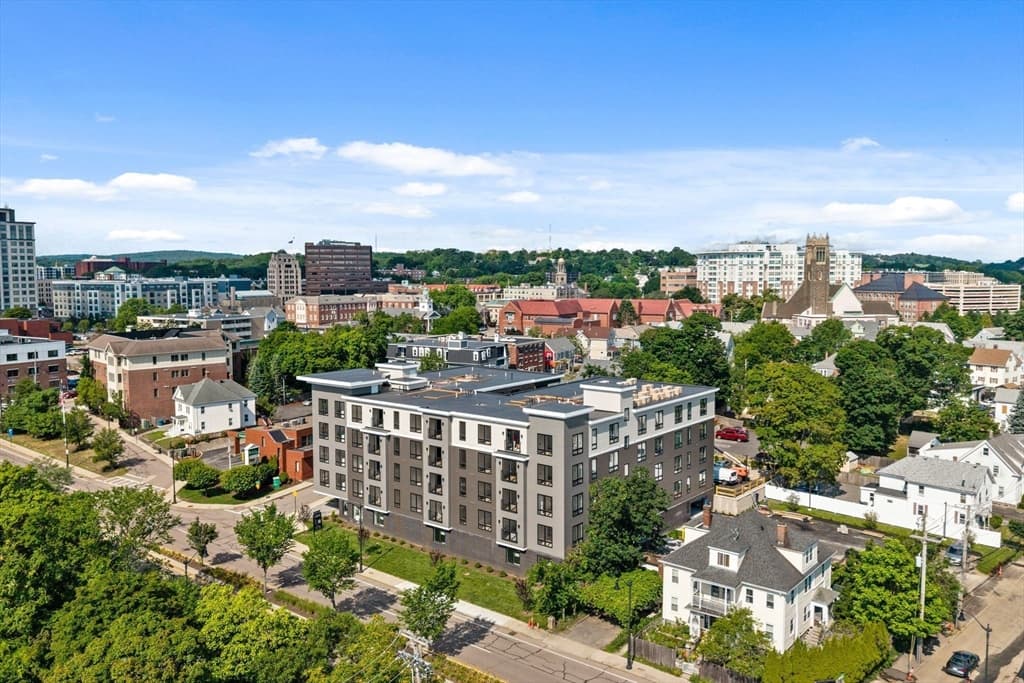 66 Mcgrath # 201, Quincy MA 02169 photo 24