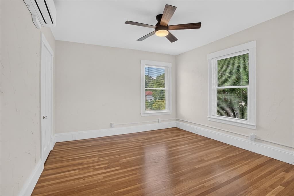 33 Parsons St, Newton MA 02465 photo 13