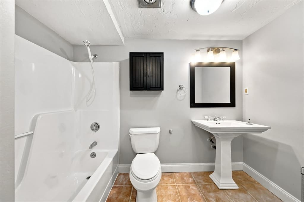 100 Cove Way # 802, Quincy MA 02169 photo 18