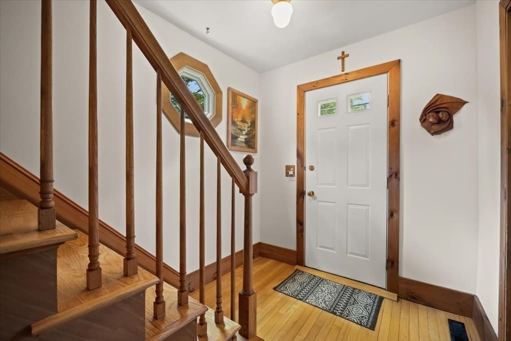 13 Lakeside Ave, Lakeville MA 02347 photo 3