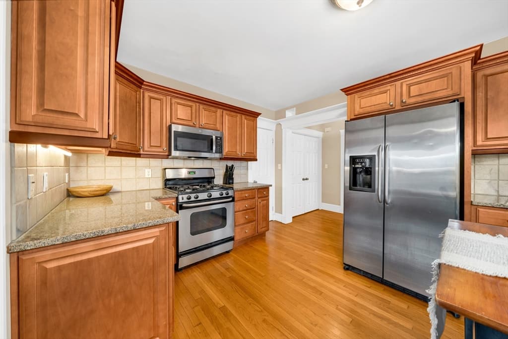 32 Eddy St. # 1, Waltham MA 02451 photo 12