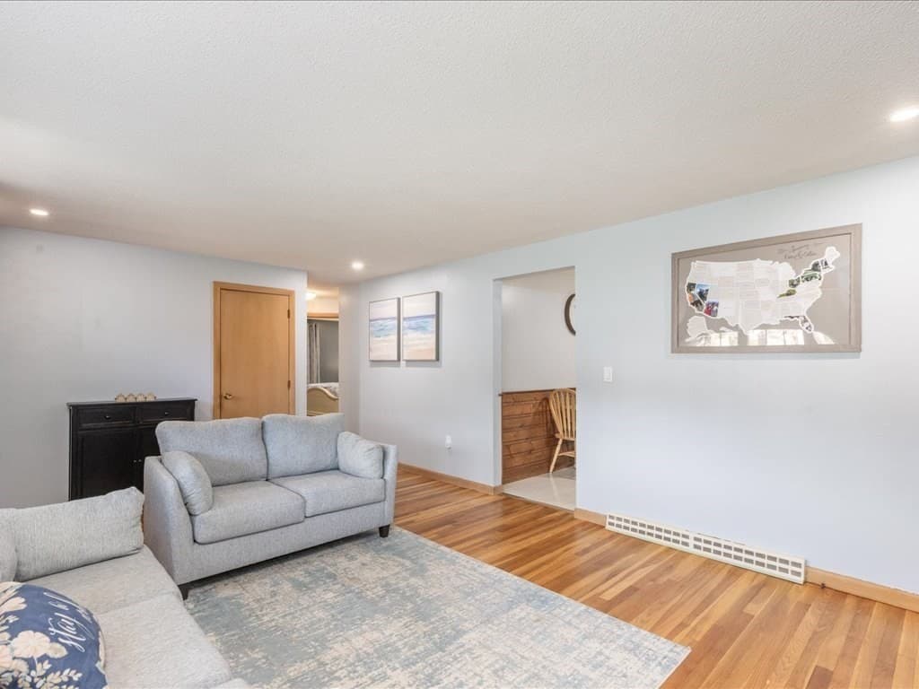 3 Michael Rd, Dracut MA 01826 photo 5