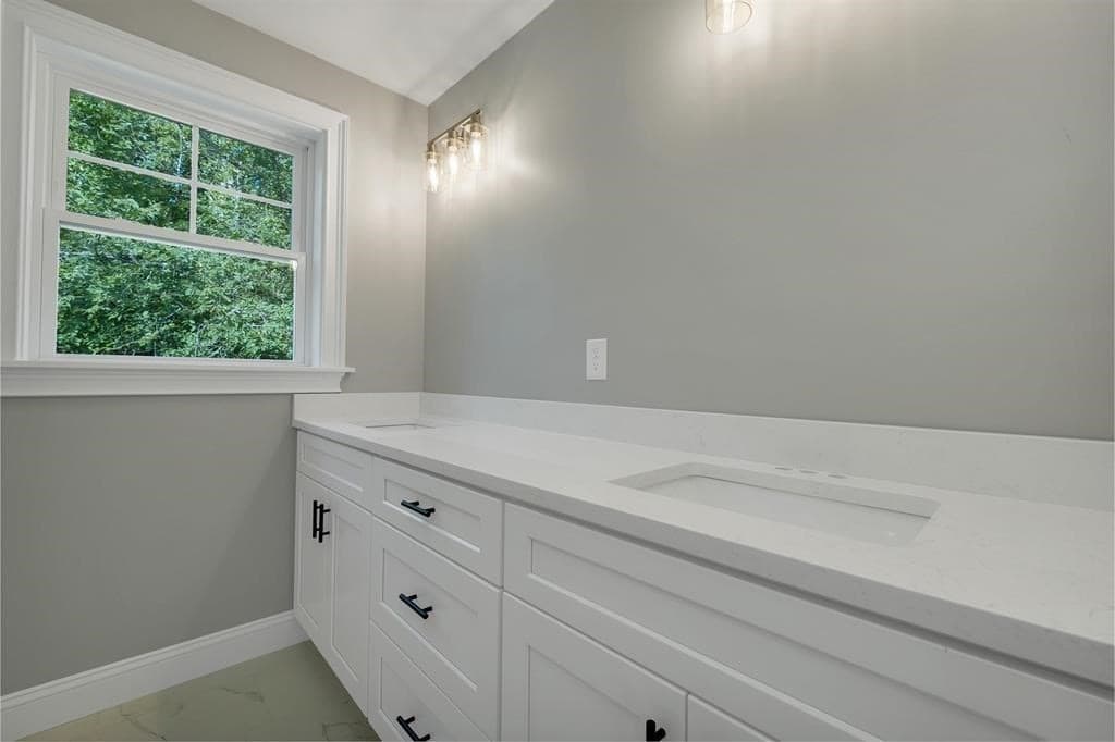 60 Jenkins Rd, Bedford NH 03110 photo 25