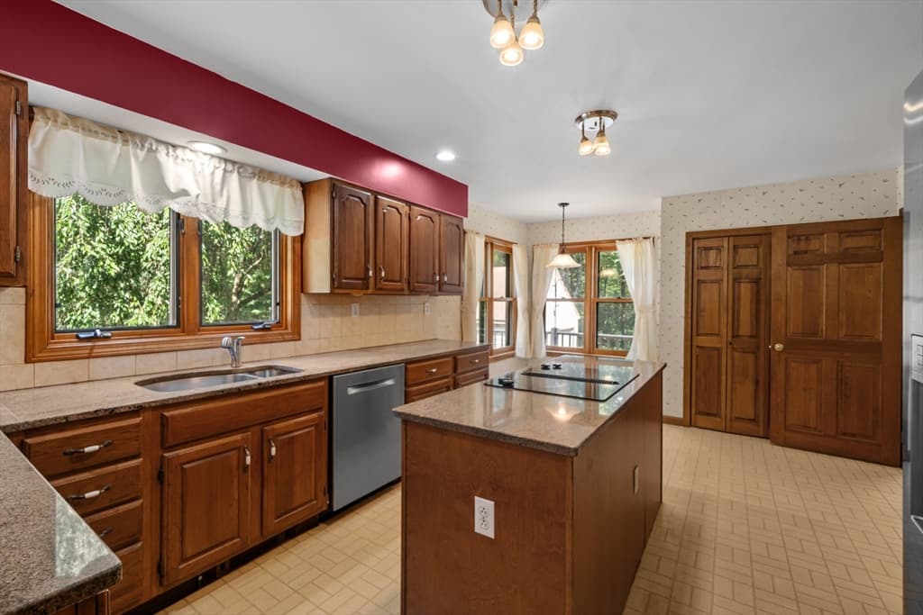 59 Pine Street, Rehoboth MA 02769 photo 16