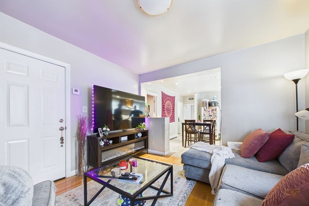 130 Rockland St, New Bedford MA 02740 photo 10