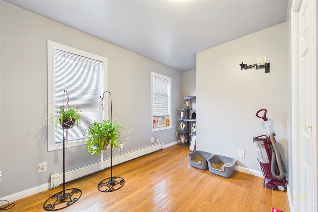 130 Rockland St, New Bedford MA 02740 photo 11