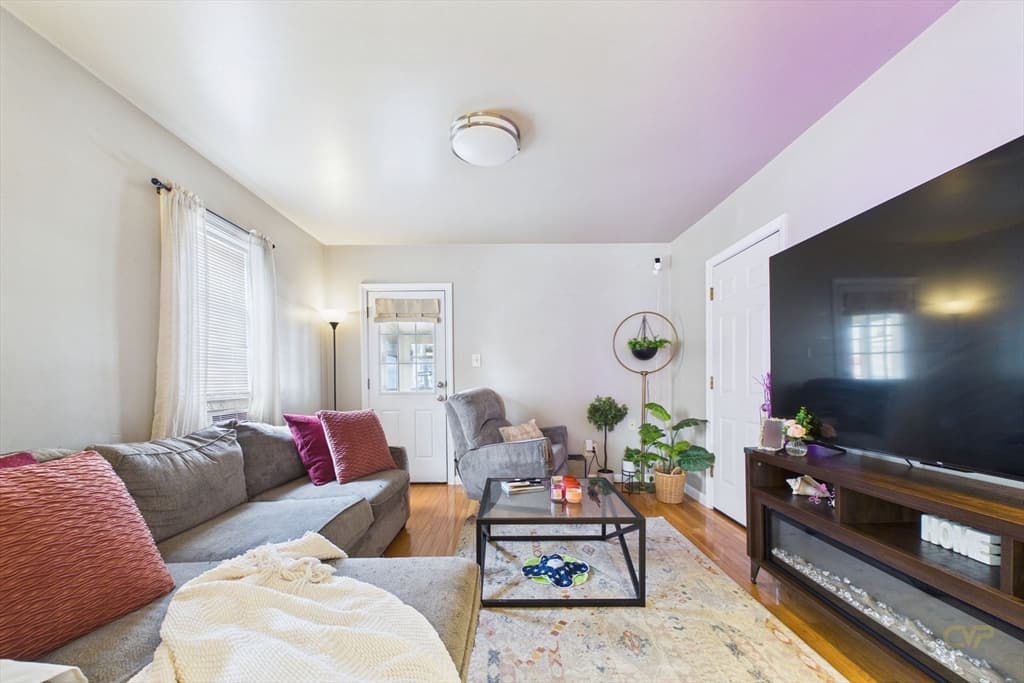 130 Rockland St, New Bedford MA 02740 photo 8