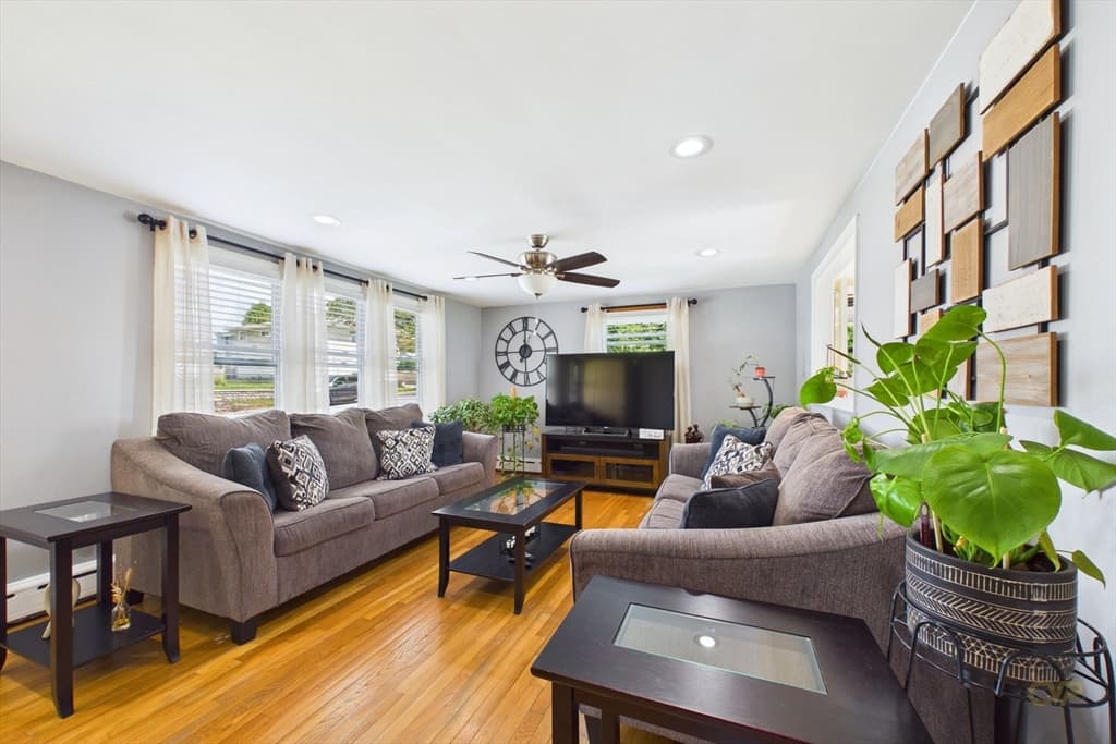 70 Fairmount St, New Bedford MA 02740 photo 5