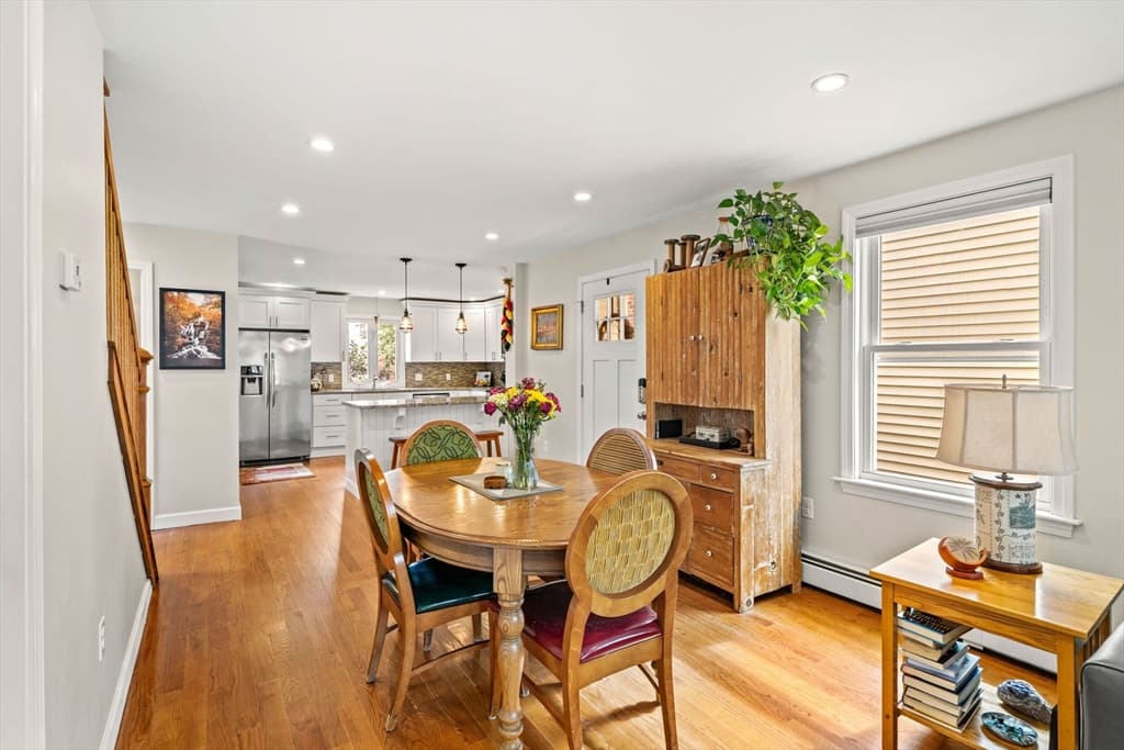 15 Beacon St, Salem MA 01970 photo 13