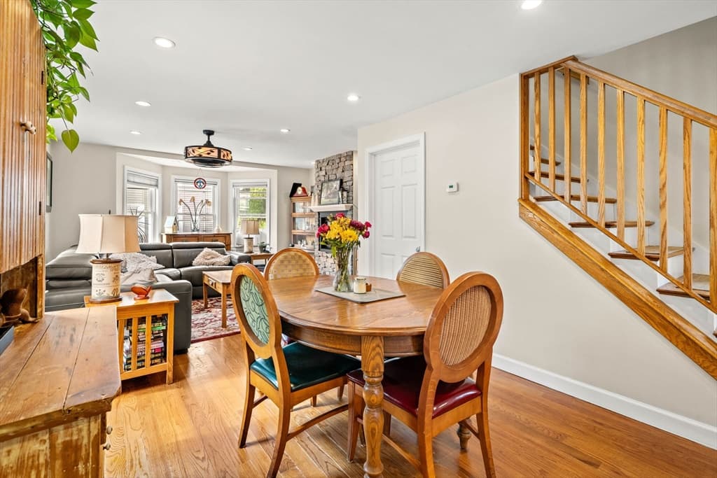15 Beacon St, Salem MA 01970 photo 12