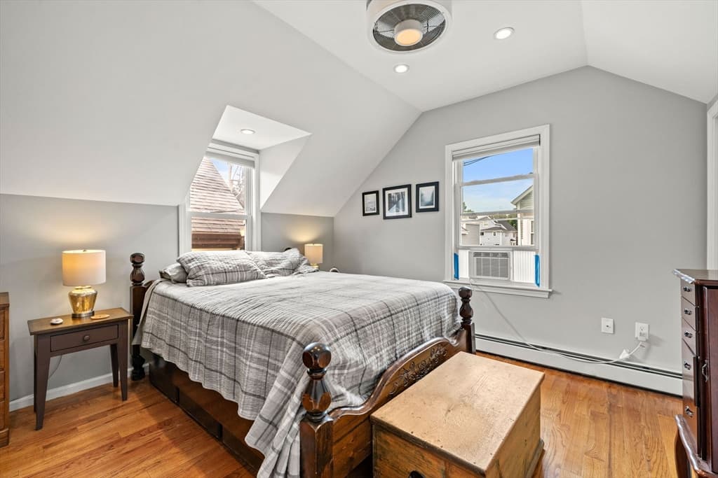 15 Beacon St, Salem MA 01970 photo 18