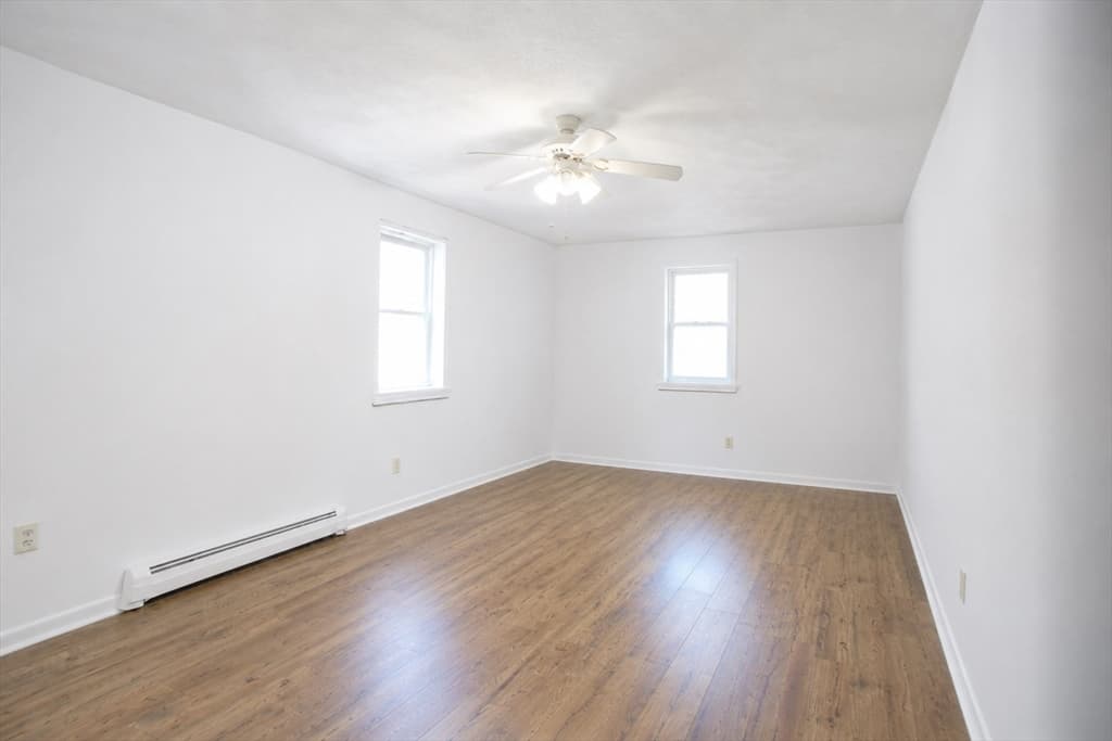 30 Porter St, Billerica MA 01821 photo 17