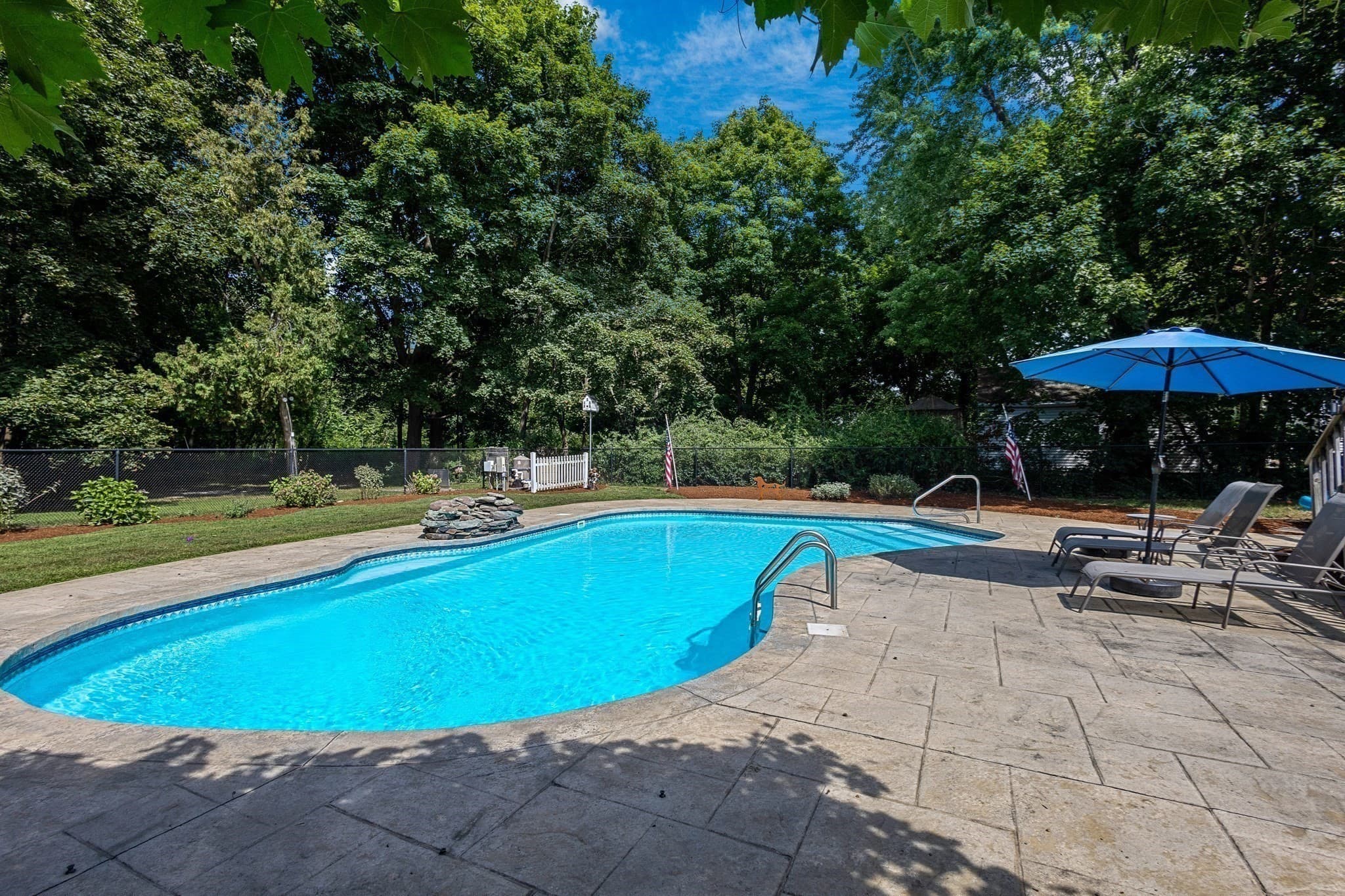 Single Family Residence at 27 Bliss Ave, Mansfield MA 02048, Mansfield, photo 23 of 31