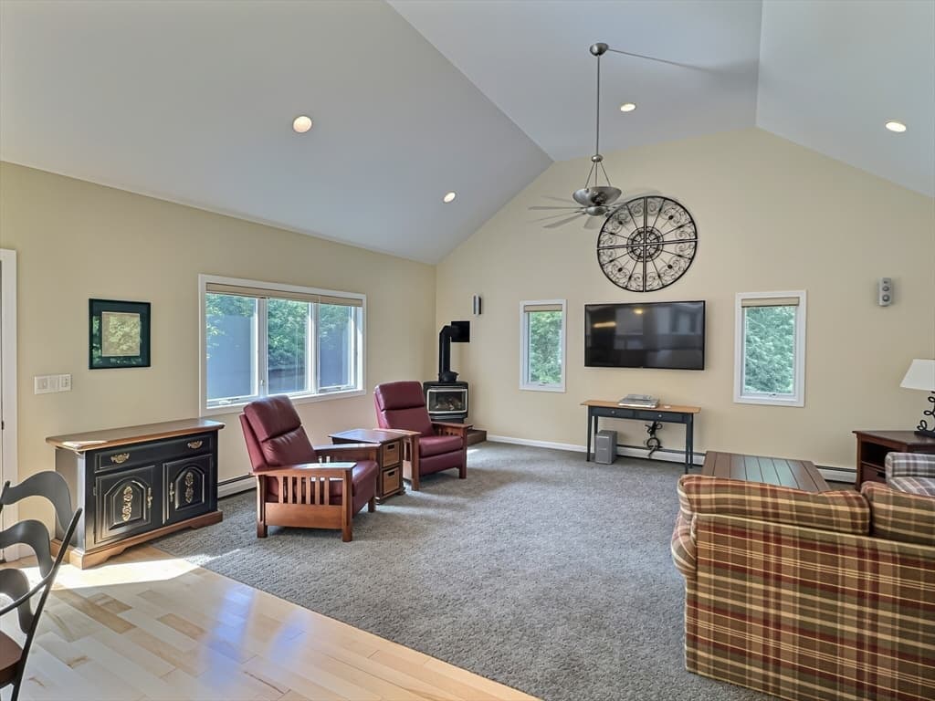 36 Bluefield Road, Ashburnham MA 01430 photo 2