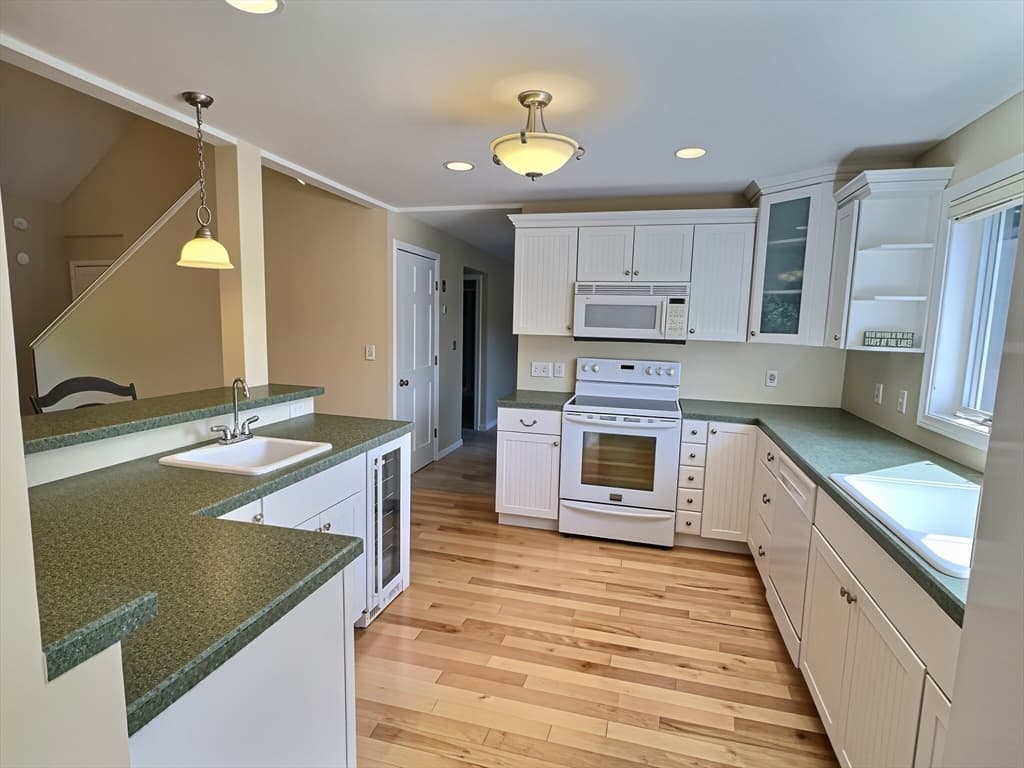 36 Bluefield Road, Ashburnham MA 01430 photo 3