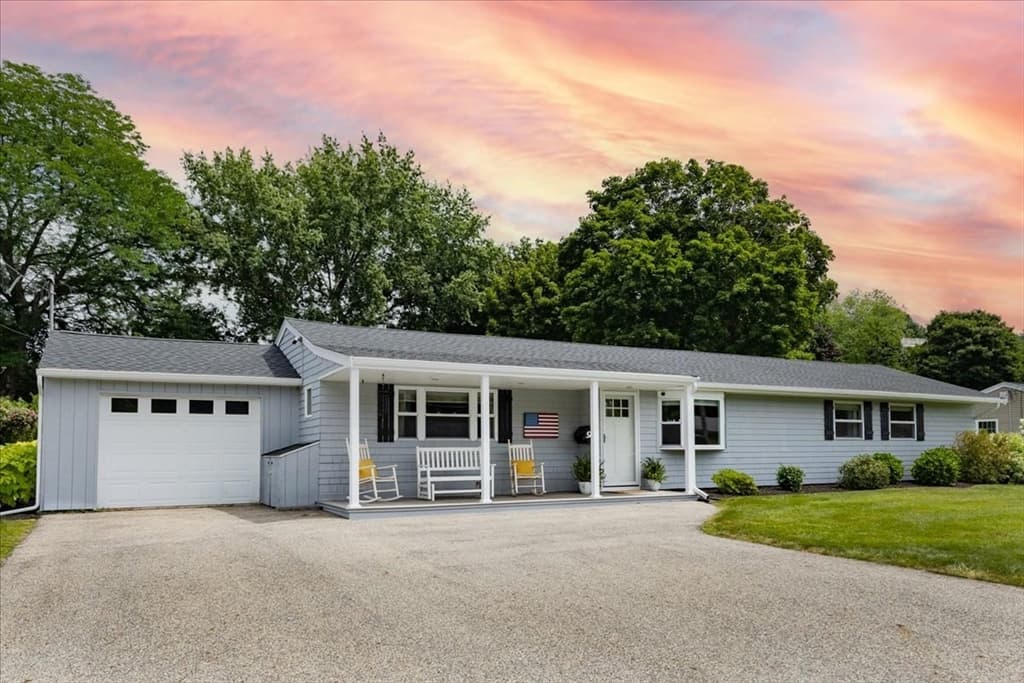 9 Massachusetts Ave, Danvers MA 01923