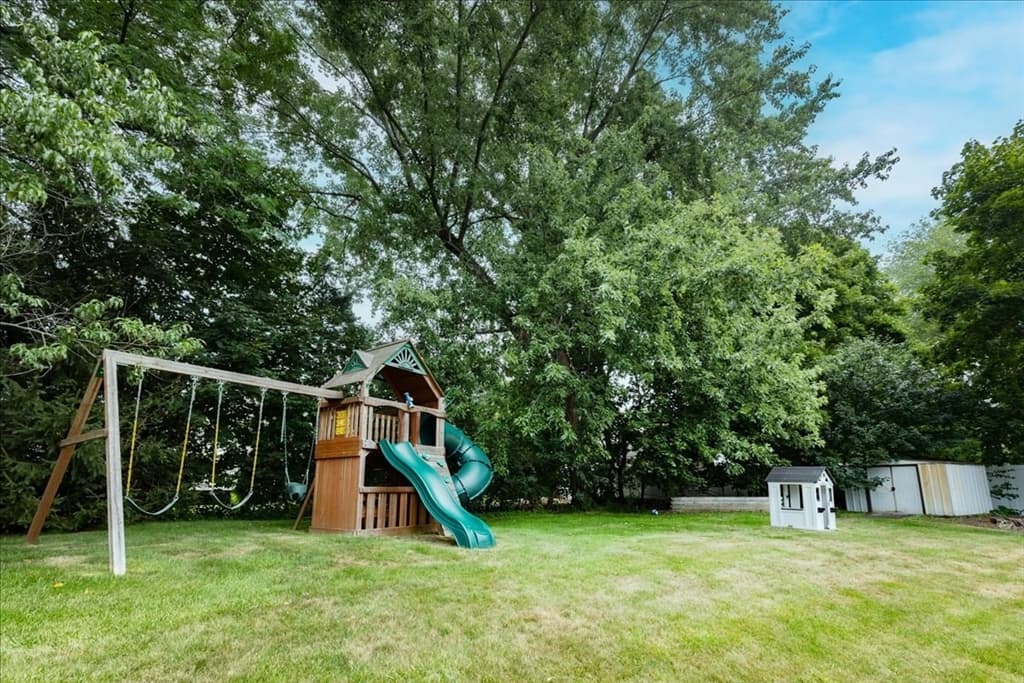 9 Massachusetts Ave, Danvers MA 01923 photo 35