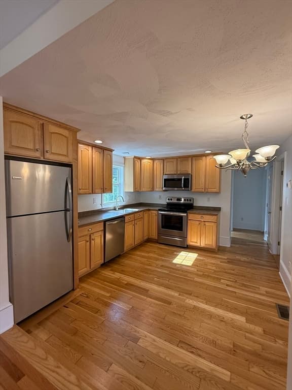 20 Alma Rd, Burlington MA 01803 photo 10
