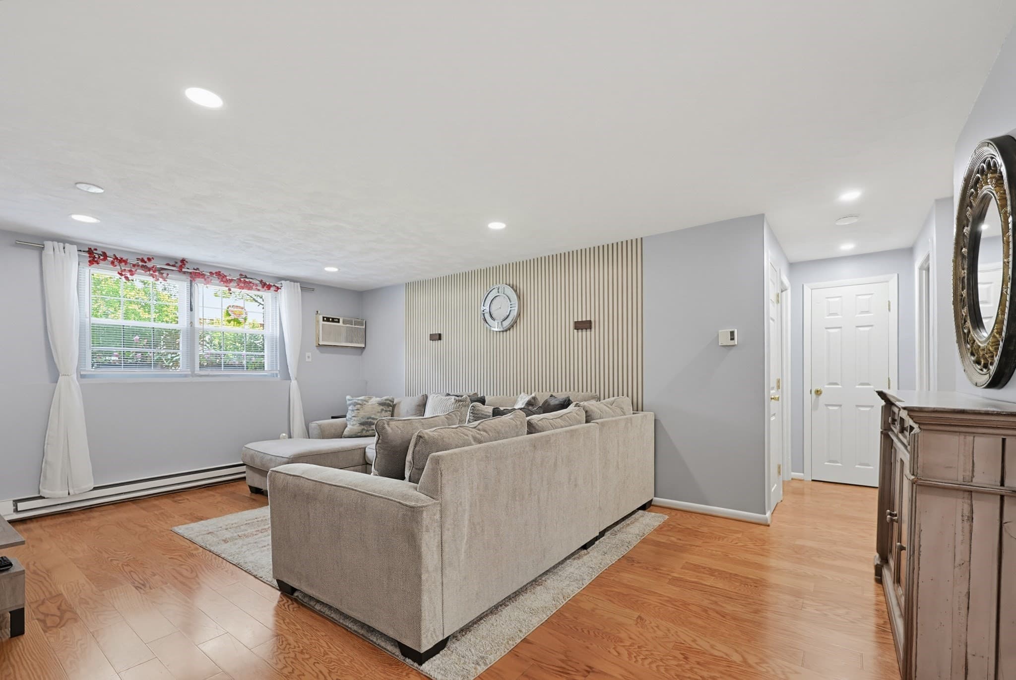 Condominium at 91 Pleasant St # D1, Medfield MA 02052, photo 13 of 33