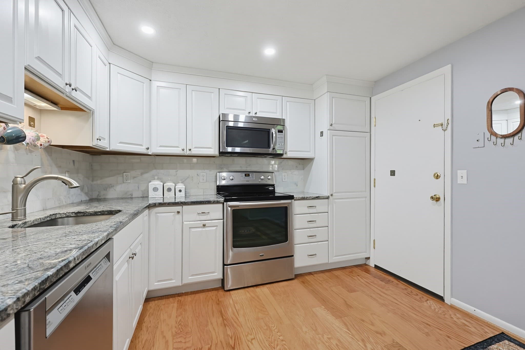 Condominium at 91 Pleasant St # D1, Medfield MA 02052, photo 18 of 33