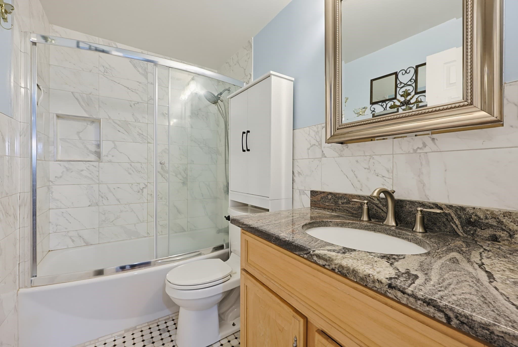 Condominium at 91 Pleasant St # D1, Medfield MA 02052, photo 21 of 33