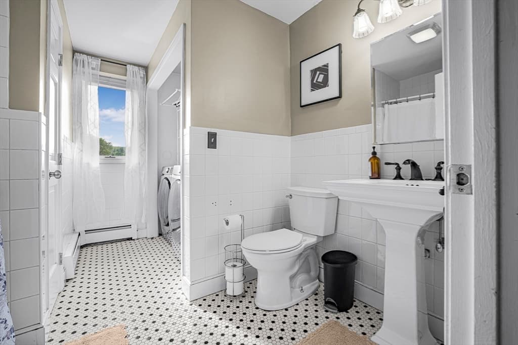 96 Fowler St, Upton MA 01568 photo 19