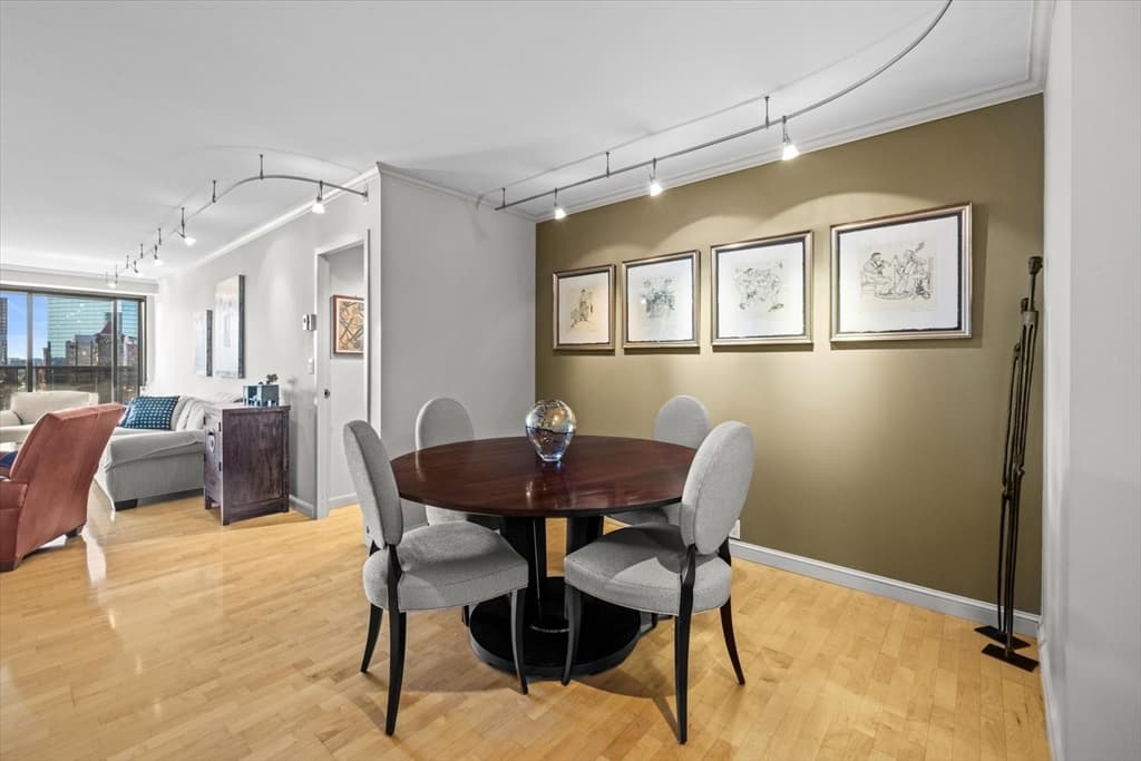 180 Beacon # 15B, Boston MA 02116 photo 6