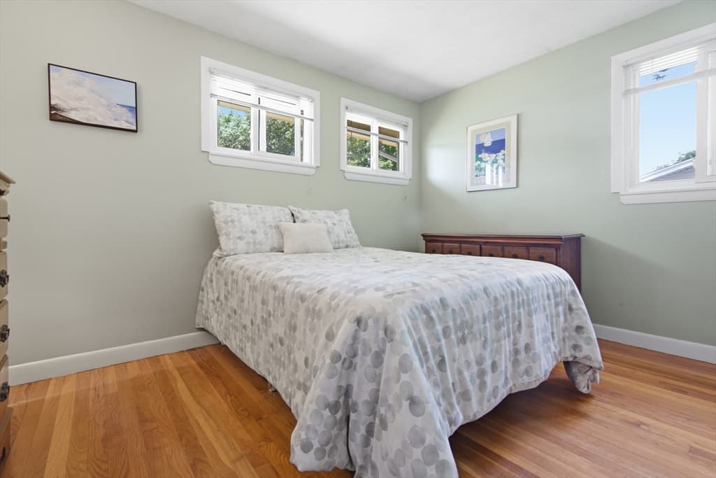 24 Upper Joclyn Ave, Framingham MA 01701 photo 9