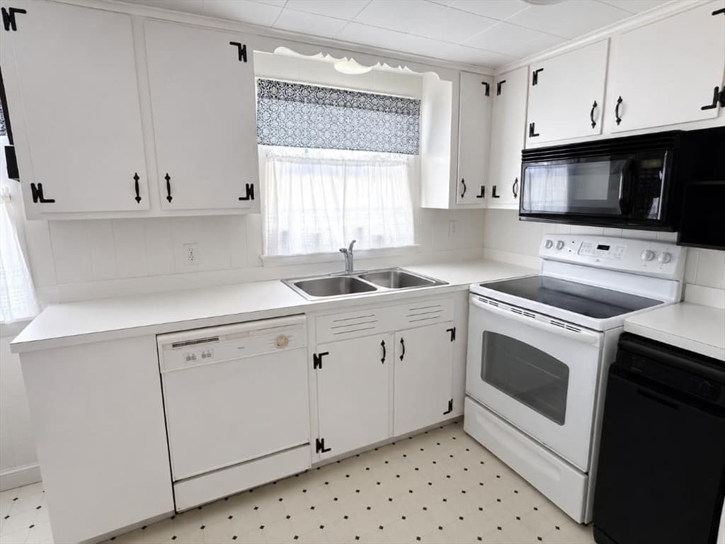 35 Wall St, Bourne MA 02532 photo 7