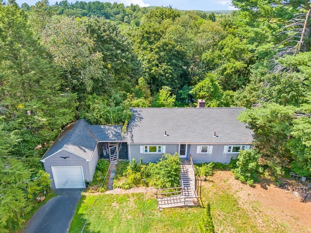 579 Old Bedford, Concord MA 01742 photo 8