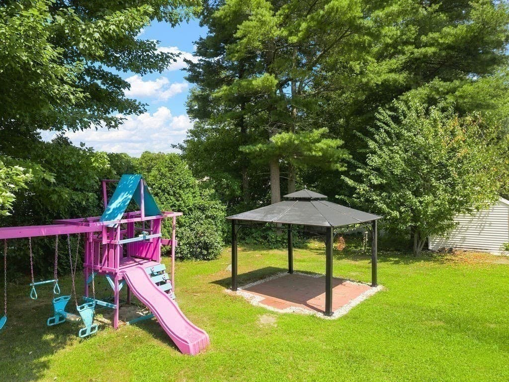 35 Meeshawn Ave, Taunton MA 02718 photo 40