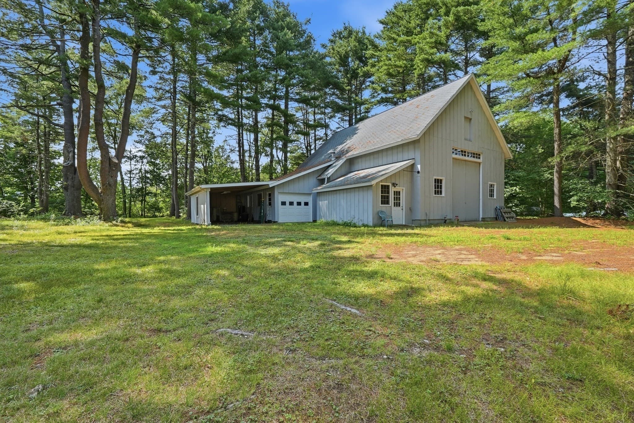 Multi Family at 22 Kingsbury Rd, Thompson CT 06277, photo 2 of 40