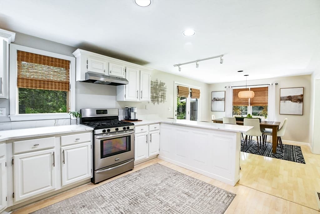 5 Windsong Rd, Sandwich MA 02563 photo 8