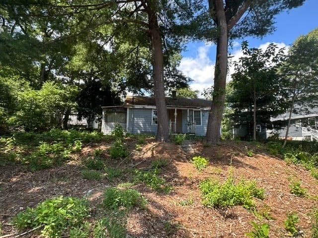 11 Evergreen Rd, Attleboro MA 02703 photo 3