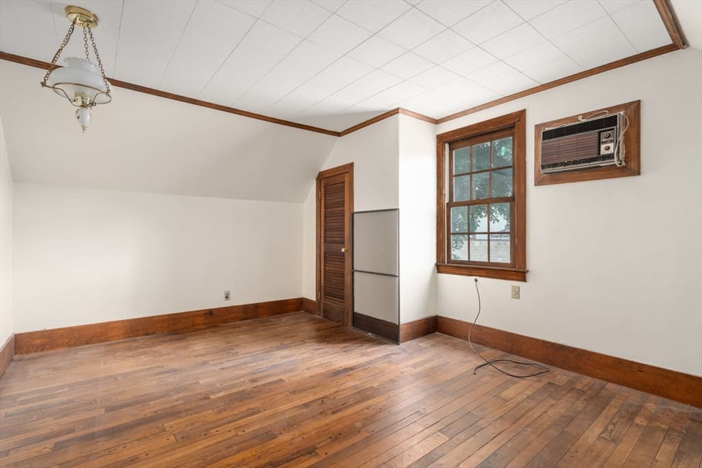 31 Everett Ave, Somerville MA 02145 photo 12