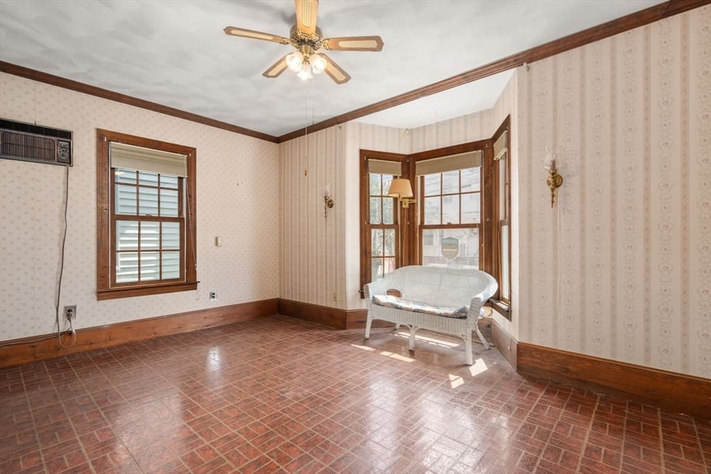 31 Everett Ave, Somerville MA 02145 photo 9