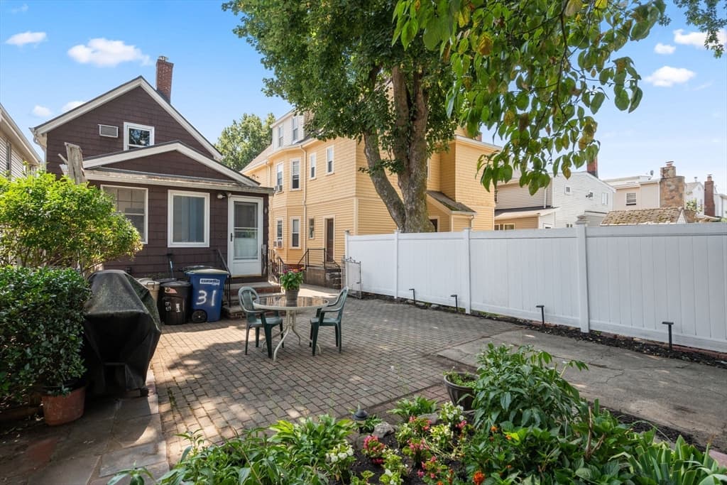 31 Everett Ave, Somerville MA 02145 photo 4