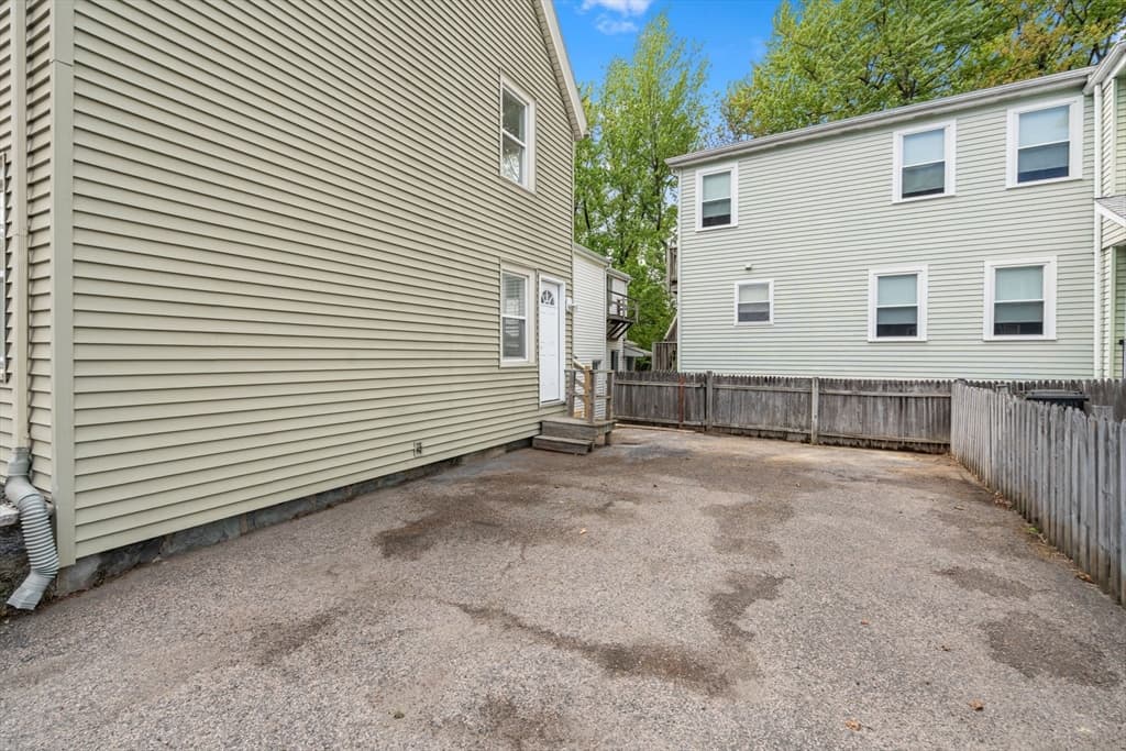 7 Hearn, Watertown MA 02472 photo 17