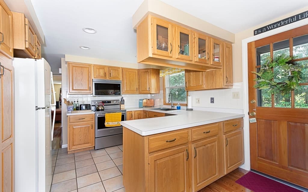 23 Mary Ann Dr, Worcester MA 01606 photo 13