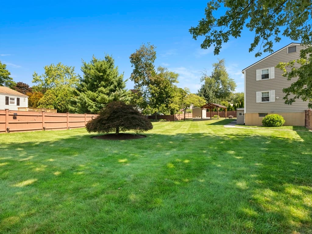 7 Fabens St, Saugus MA 01906 photo 37